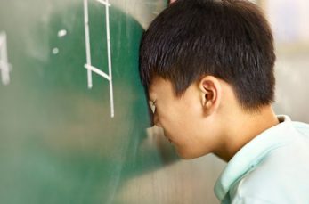 小学1年生までは楽しく勉強していたはずなのに、小学2年生の途中でつまずいてしまい、算数に苦手意識を持ってしまう子供は少な…